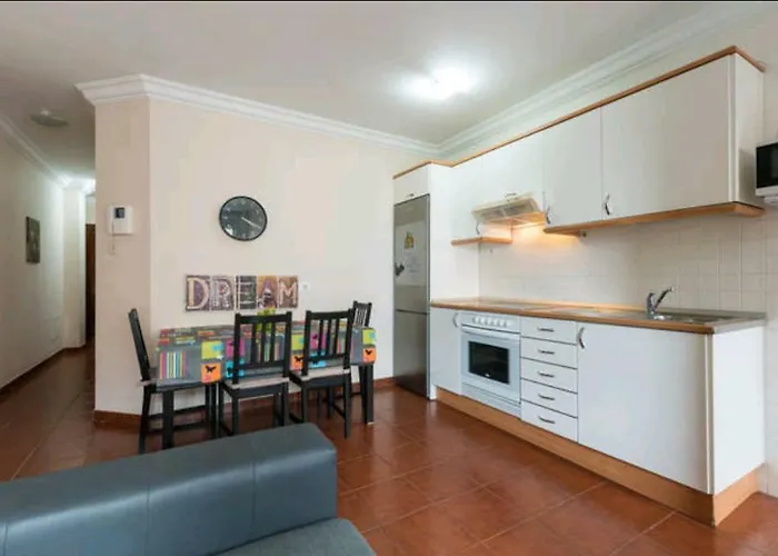 Lejlighed Sky House *